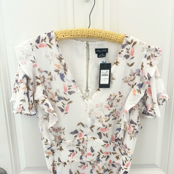 NWT City Chic Abigail Dress Ivory Size 22 - Picture 7 of 15